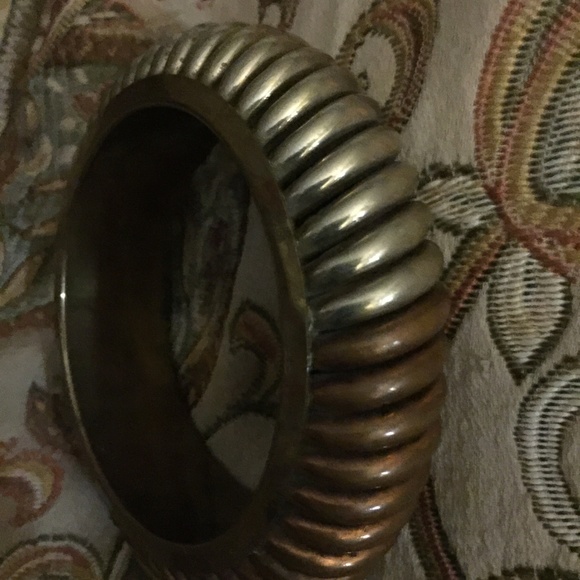 Mixed metal Bangles - Picture 3 of 3